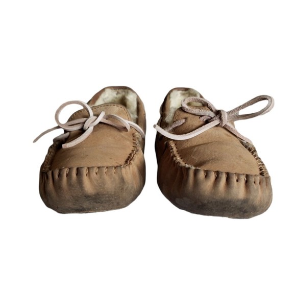 Women's Ugg 5612 Brown Leather Fur Lined Slip-On Slippers Size 8 - Picture 2 of 12